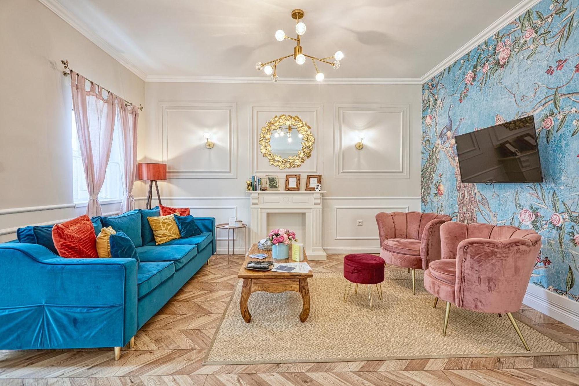 The Doors Boutique Apartments Mosonmagyaróvár Exteriör bild